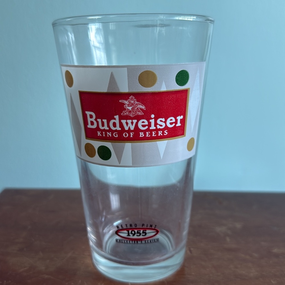 Vintage Budweiser 1955 King of Beers Retro Pint Collectors Series Glass